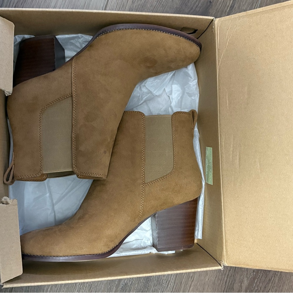 NEW J.Crew Microsuede Walnut Heeled Boots Women’s Size 10 - Picture 8 of 10
